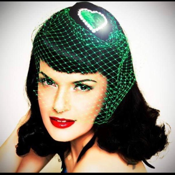 Meet your Posher, Heather - Picture 10 of 11